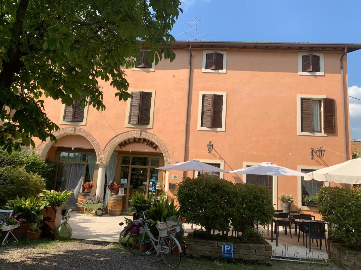 Boutique Hotel Corte Malaspina Castelnuovo del Garda Exteriör bild