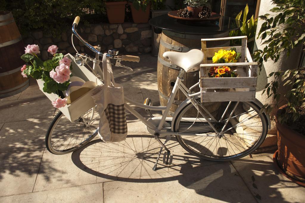 Boutique Hotel Corte Malaspina Castelnuovo del Garda Exteriör bild